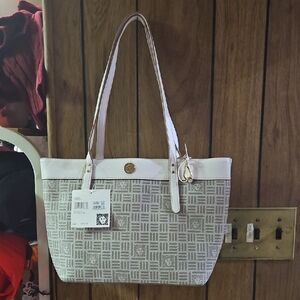 NWT Anne Klein Beige Patterned Tote